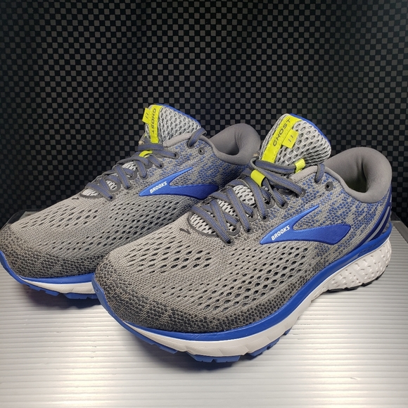 brooks ghost 4e